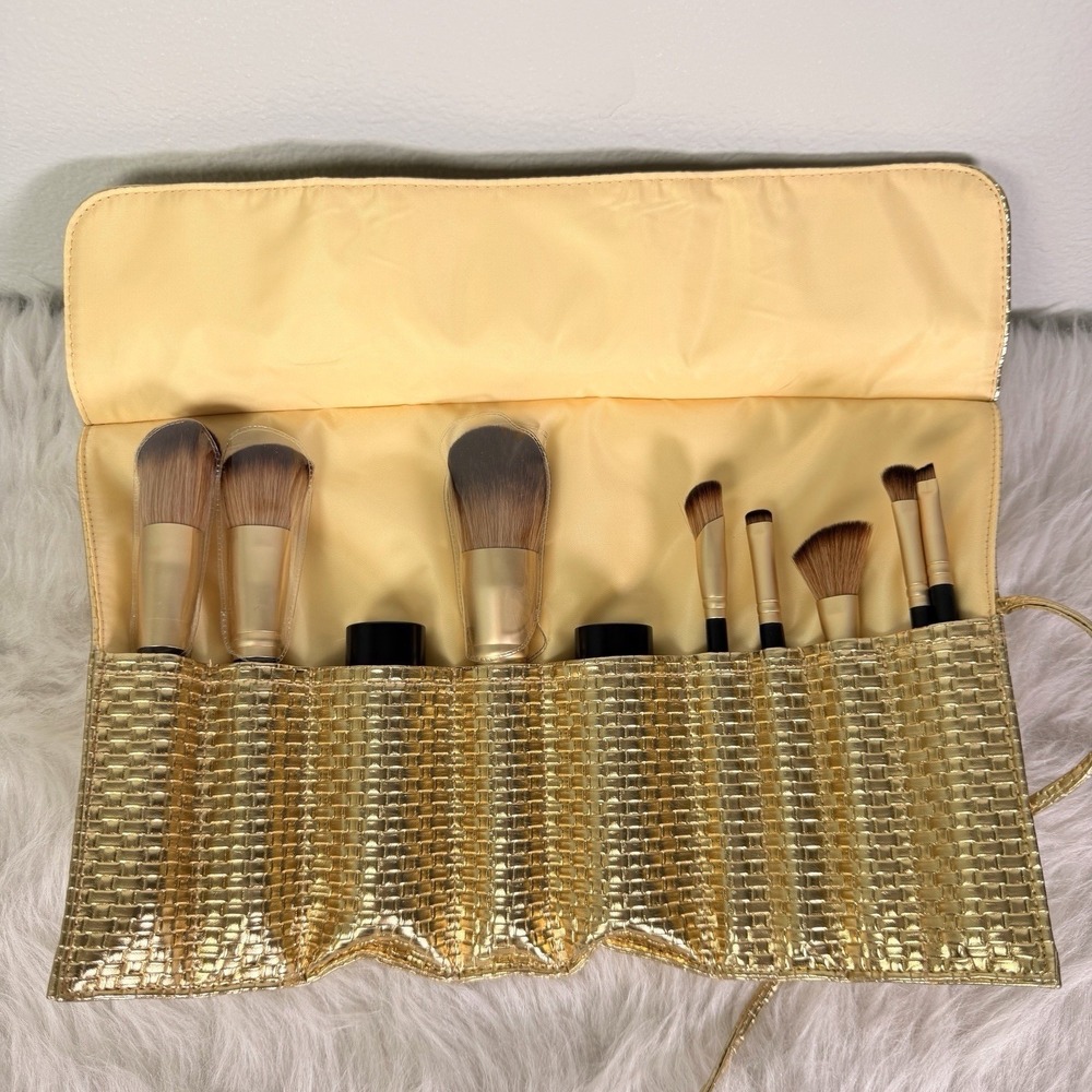 LAURA GELLER NEW YORK The Brush Vault Complete Makeup Collection Limited Edition